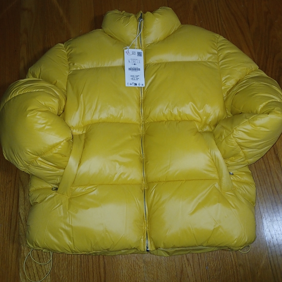 Zara Other - Zara Men's Yellow Puffer Jacket